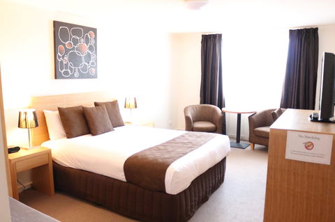 Bairnsdale International - Accommodation Gold Coast 3