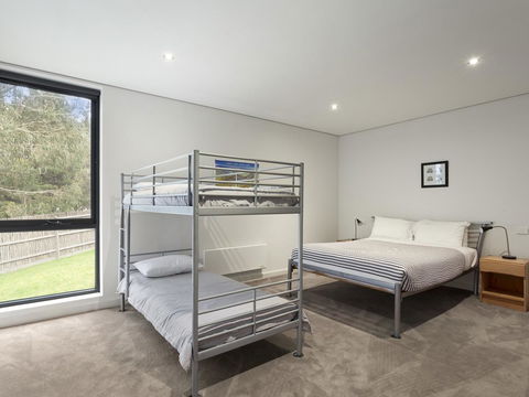 Cypress Hill - Accommodation Gold Coast 11