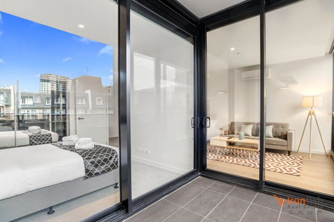 IFSuites (IFSTAYS) North Apartment - 1 Gold Coast 36