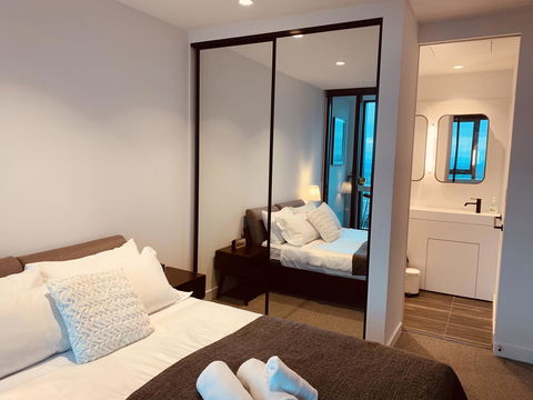 Victoria One Melbourne Onelife Apartments - Accommodation Gold Coast 0