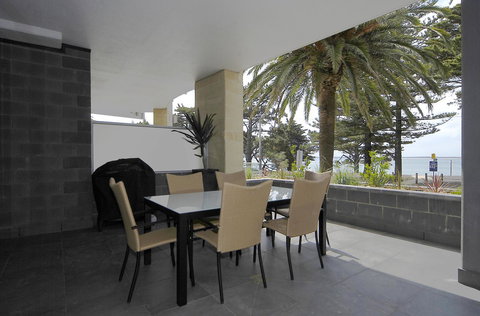C-Scape Water Front Apartment - Accommodation Gold Coast 14