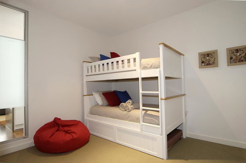 C-Scape Water Front Apartment - Accommodation Gold Coast 7