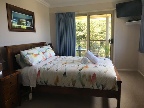 Ocean View Beach House - Accommodation Gold Coast 9