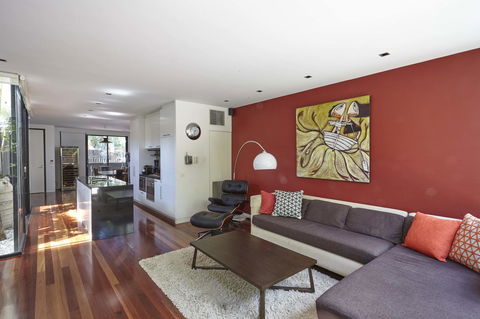 Middle Park In Vogue - Rejuvenate Stays - Gold Coast 4U 3