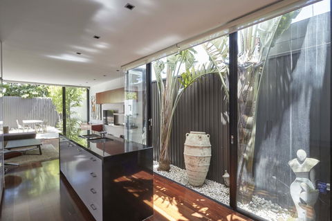 Middle Park In Vogue - Rejuvenate Stays - Gold Coast 4U 17