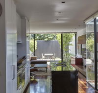 Middle Park in Vogue - Rejuvenate Stays - Gold Coast 4U
