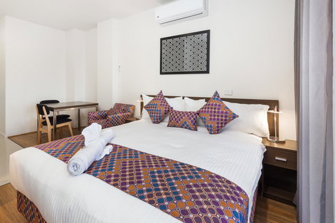 City Edge Dandenong Apartment Hotel - 1 Gold Coast 8