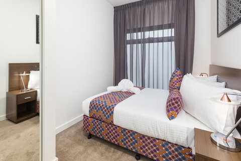 City Edge Dandenong Apartment Hotel - 1 Gold Coast 6