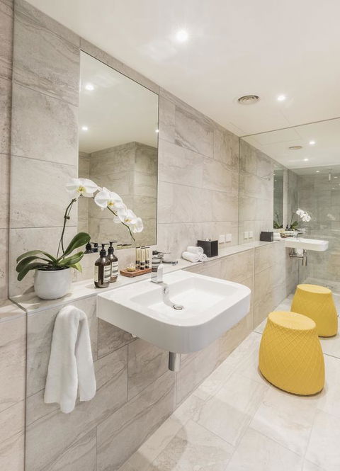 Quay West Suites Melbourne - Accommodation Gold Coast 4