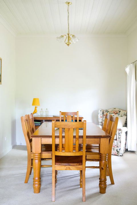 Miss Pym's Cottage - Gold Coast 4U 38
