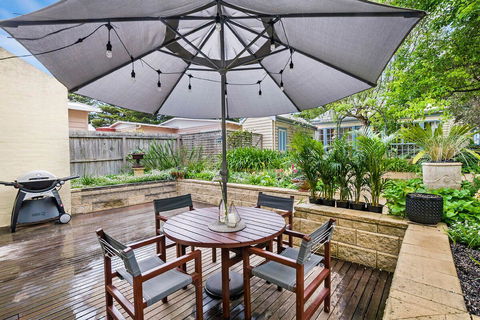 The Waterfront Apartment - Gold Coast 4U 12