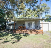 The Beach Shack on Spenser - Accommodation Gold Coast
