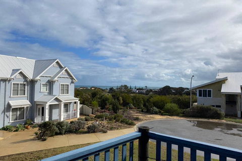 The Birds Nest - Gold Coast 4U 3