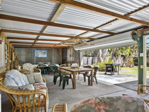 The Burra Break - 3 Minute Walk To Beach Access - Accommodation Gold Coast 1