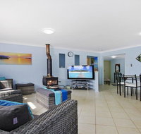 The Burra Break - 3 minute walk to beach access - Accommodation Gold Coast