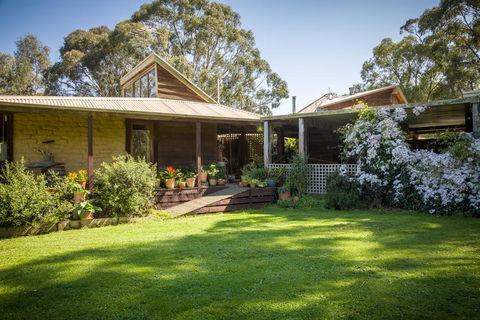 The Burrow At Wombat Bend - Accommodation Gold Coast 2