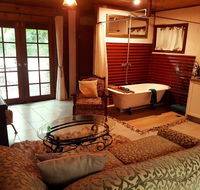 The Cabin - Accommodation Gold Coast