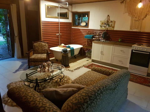 The Cabin - Accommodation Gold Coast 1