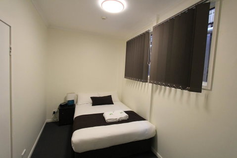 The Cliff House - Accommodation Gold Coast 3