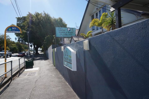 The Cliff House - Accommodation Gold Coast 0