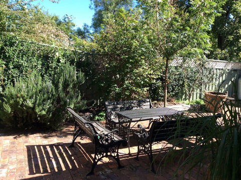 The Coach House On River And Park - Accommodation Gold Coast 2