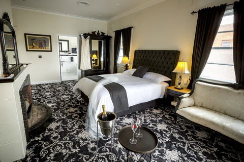The Commercial Boutique Hotel - Accommodation Gold Coast 0