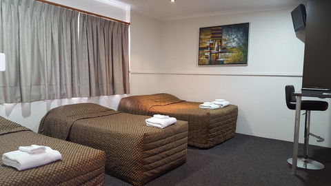 The Commercial Hotel Motel - Accommodation Gold Coast 0