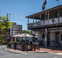 The Corner Hotel Alexandra - Accommodation Gold Coast