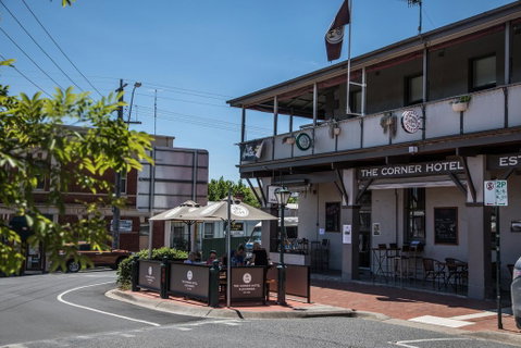 The Corner Hotel Alexandra - Accommodation Gold Coast 0