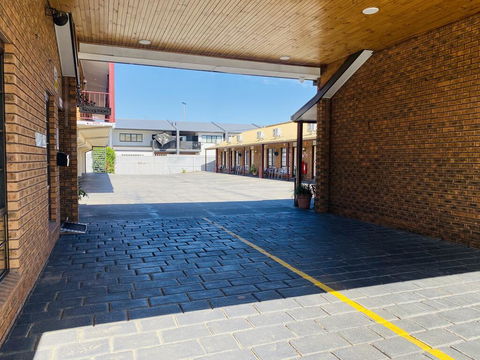 The Cottage Motor Inn Albury - Gold Coast 4U 1