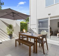 The Courtyards on Hill St - Accommodation Gold Coast
