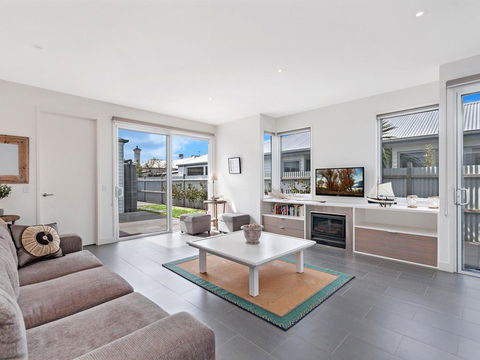 The Craic - Gold Coast 4U 3