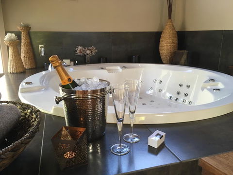The Edge Villa - Accommodation Gold Coast 3