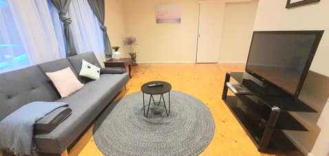 The Flower Homestay - Accommodation Gold Coast 1