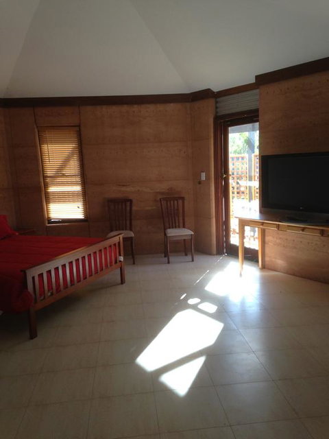 The Folly - Accommodation Gold Coast 2