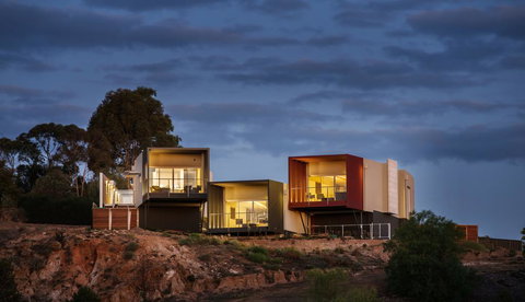 The Frames - Accommodation Gold Coast 2