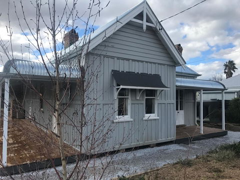 THE GABLES MUDGEE - Gold Coast 4U 2