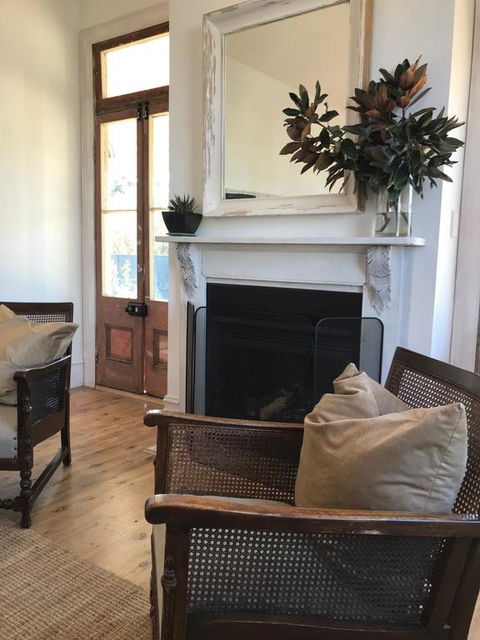 THE GABLES MUDGEE - Gold Coast 4U 3