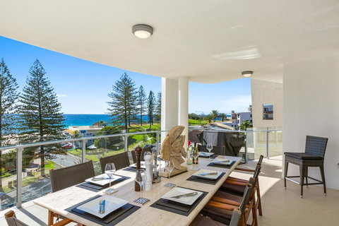 The Garland At Rainbow Bay - 1 Gold Coast 1