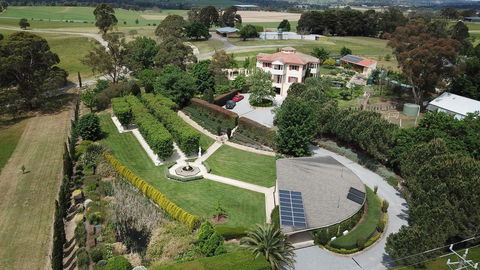The Gatehouse At Villa Raedward - Gold Coast 4U 2