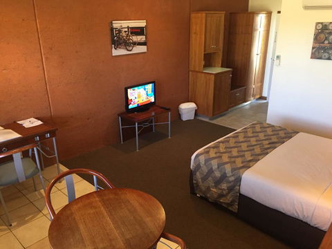 The Gidgee Inn - Accommodation Gold Coast 2