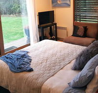 The Gurdies Room with Amazing Sunset Views - Gold Coast 4U