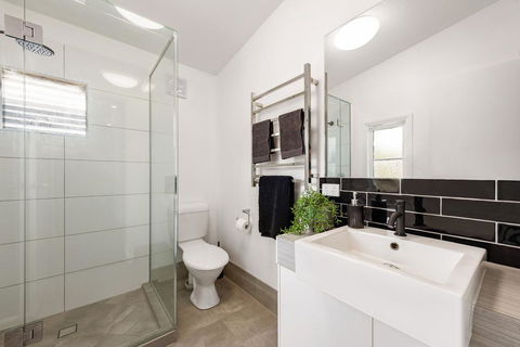 The Hub - Brisbane - Gold Coast 4U 3