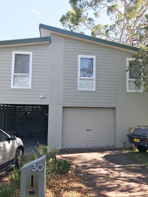 The Lake Guesthouse - Accommodation Gold Coast 3