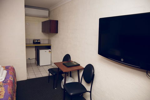 The Miners Rest Motel - Accommodation Gold Coast 1