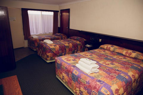 The Miners Rest Motel - Accommodation Gold Coast 3