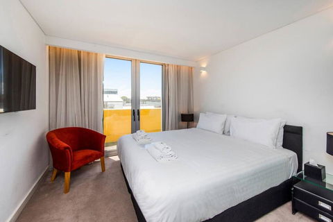 The Nest - Cosy Space On Newcastle Street With Roof Terrace - Gold Coast 4U 0