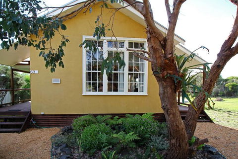 The Old School House - Gold Coast 4U 2