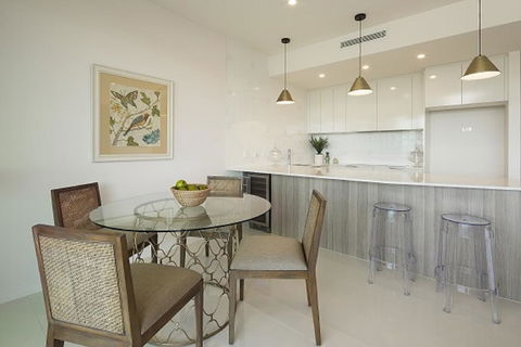 The Princess Bride - Executive 3BR Bulimba Apartment With Balcony In Central Location - Gold Coast 4U 2