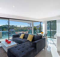 The Princess of Bulimba - Executive 3BR Bulimba Apartment with Large Balcony Next to Oxford St - Accommodation Gold Coast